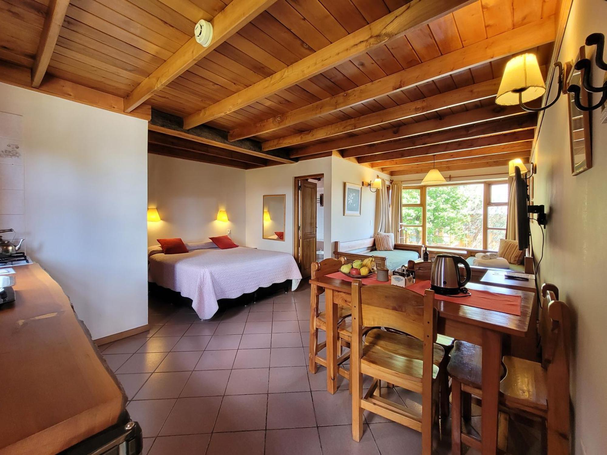 Apart Hotel Del Arroyo Сан Карлос де Барилоче Екстериор снимка