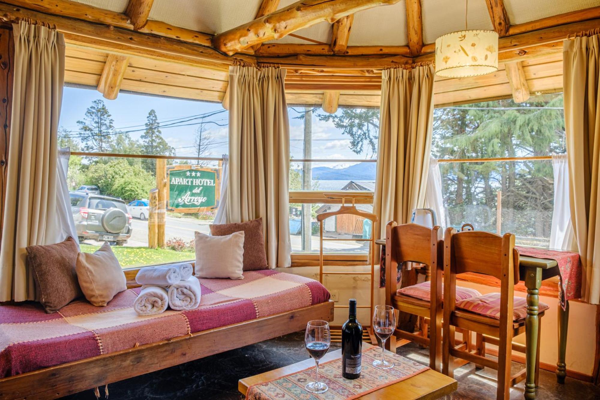 Apart Hotel Del Arroyo Сан Карлос де Барилоче Стая снимка