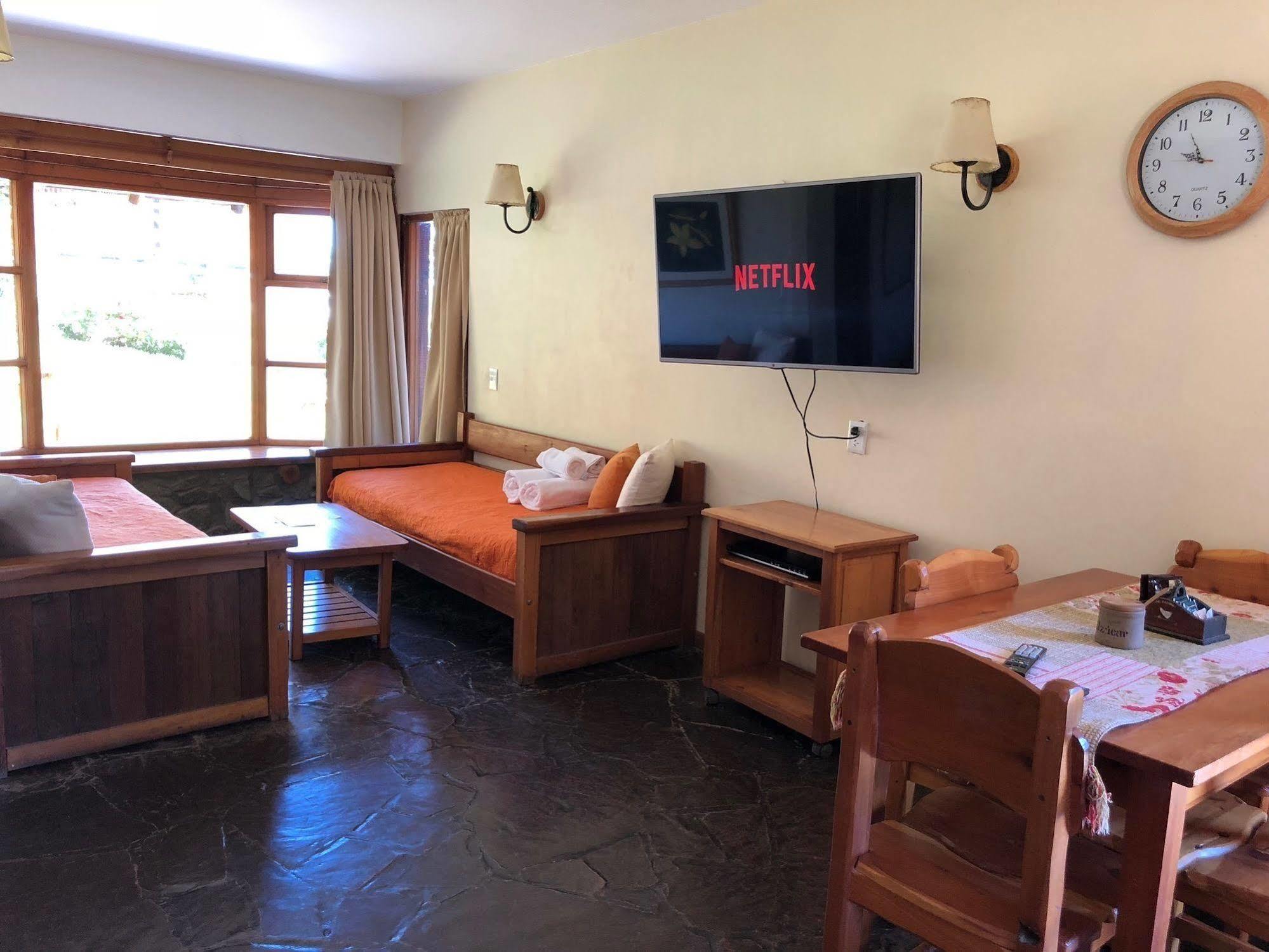 Apart Hotel Del Arroyo Сан Карлос де Барилоче Екстериор снимка